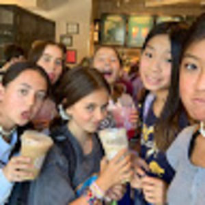 Meet your Posher, Ava